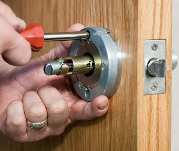 City Locksmith Store Indianapolis, IN 317-456-5526 City Locksmith Store Indianapolis, IN 317-456-5526 - 13-New-Locks-Installation